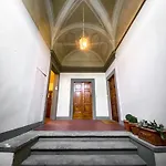 Chic Riverside 3-room Next To San Niccolo * Φλωρεντία