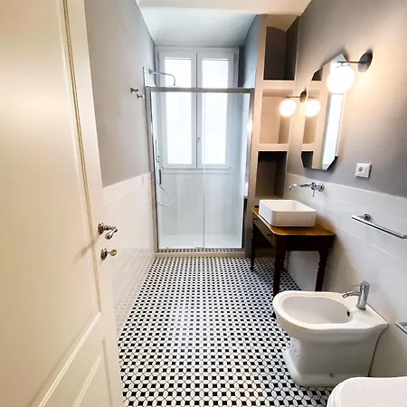 Apartmán Chic Riverside 3-room Next To San Niccolo